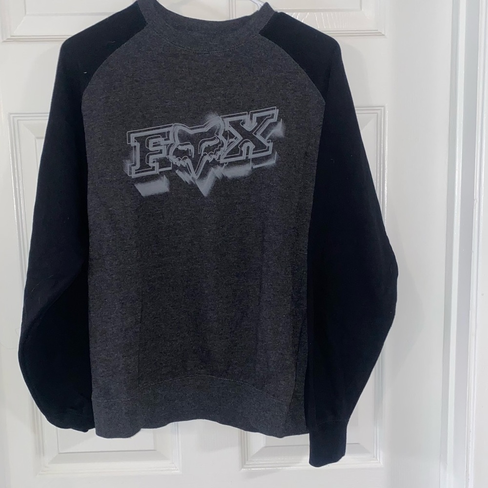 Two tone light weight FOX. Sweatshirt